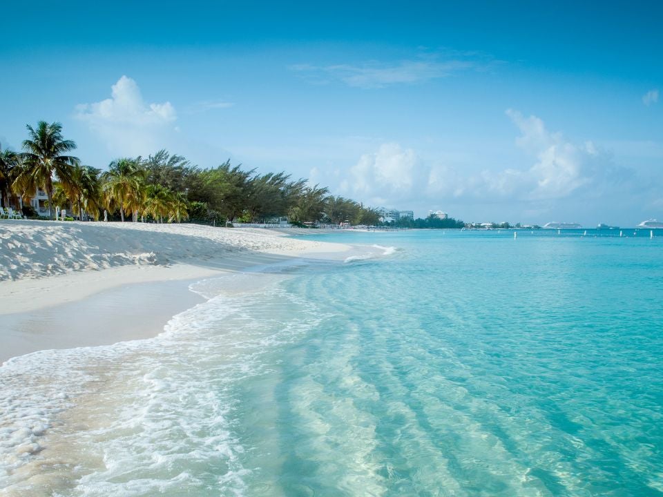 seven-mile-beach-grand-cayman