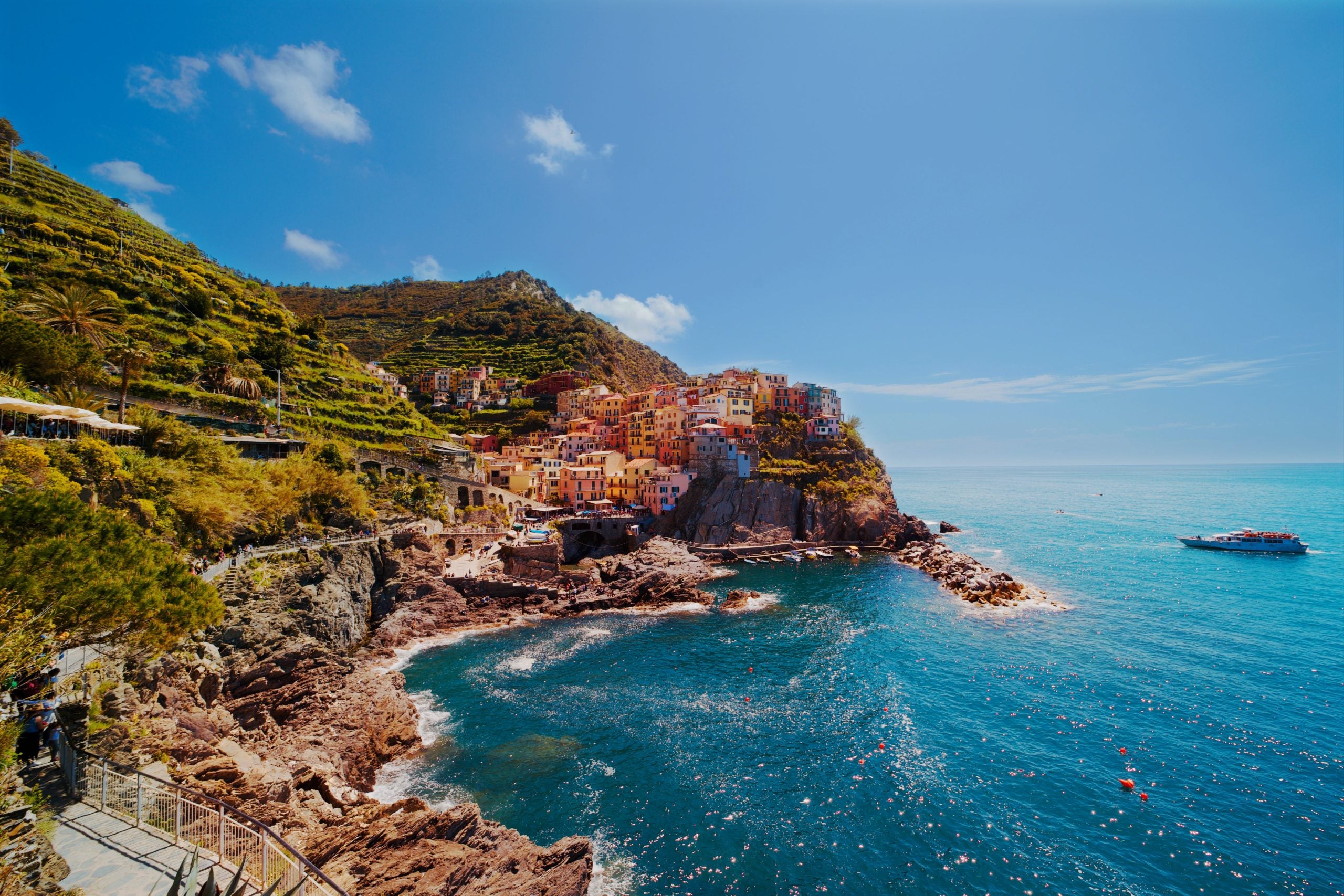 cinque-terre-italie-scaled-1-jpg