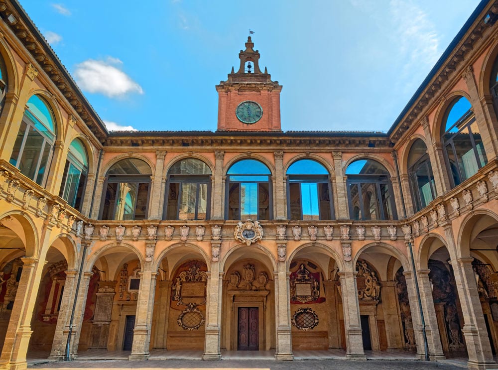 Cour intérieure de l'Université de Bologne