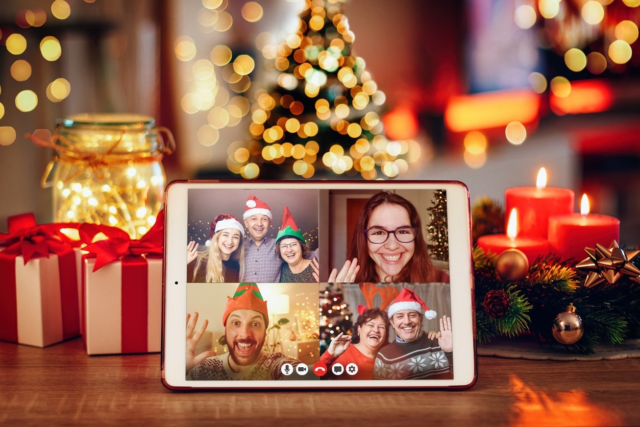 christmas-video-call-with-the-family-concept-of-families-in-quarantine-during-christmas-because-of-the-coronavirus