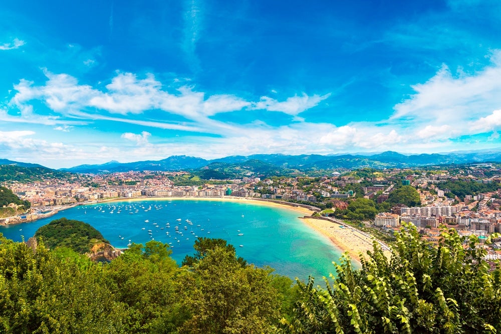 sansebastian-depositphotos_138086382_ds-2
