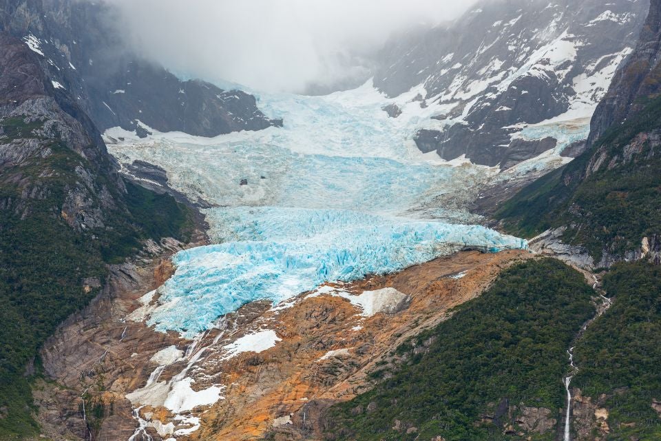 des-rues-de-la-ville-aux-sommets-de-la-patagonie-glacier-balmaceda