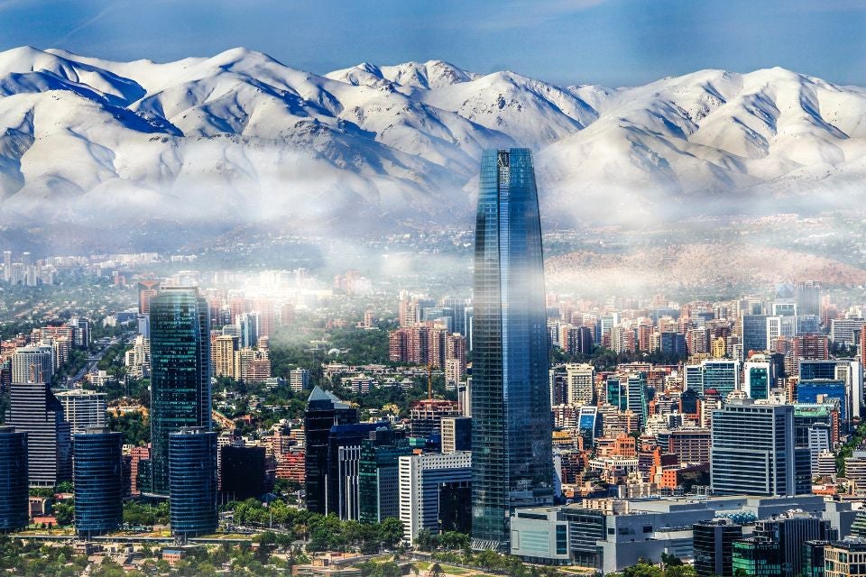 des-rues-de-la-ville-aux-sommets-de-la-patagonie-santiago