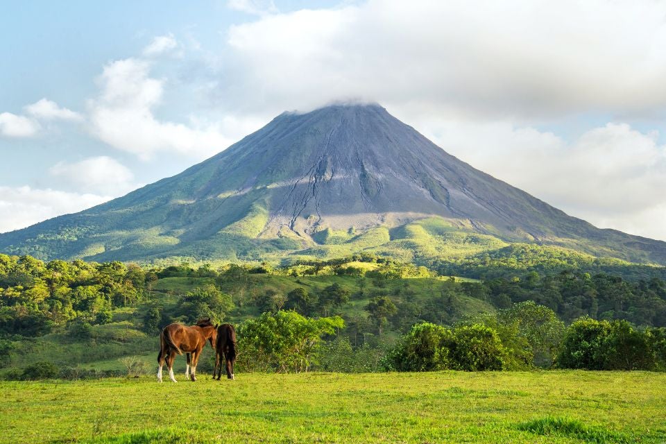 autotour-costa-rica-des-caraibes-au-pacifique-arenal