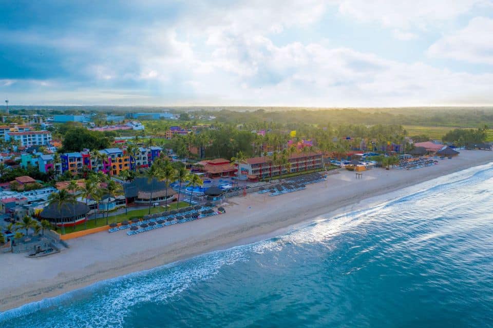 grand-decameron-complex-bucerias-2