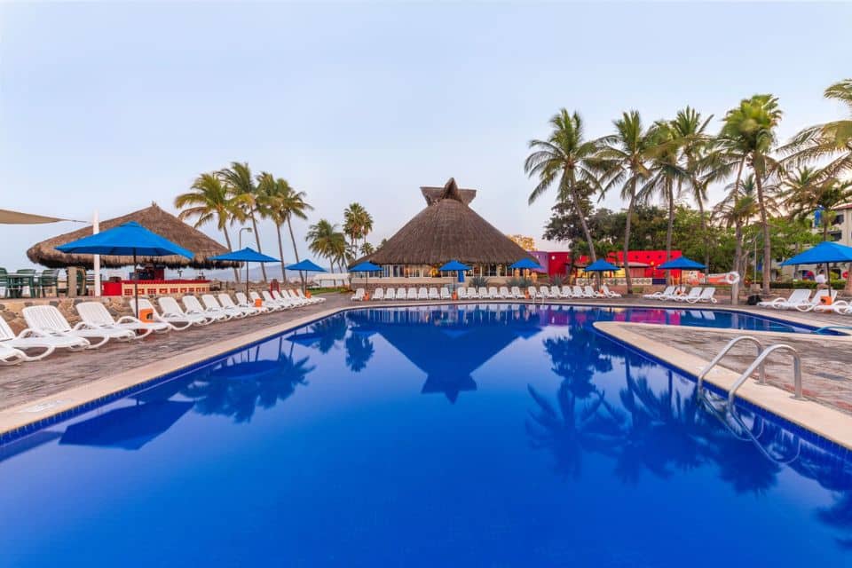 grand-decameron-complex-bucerias-5