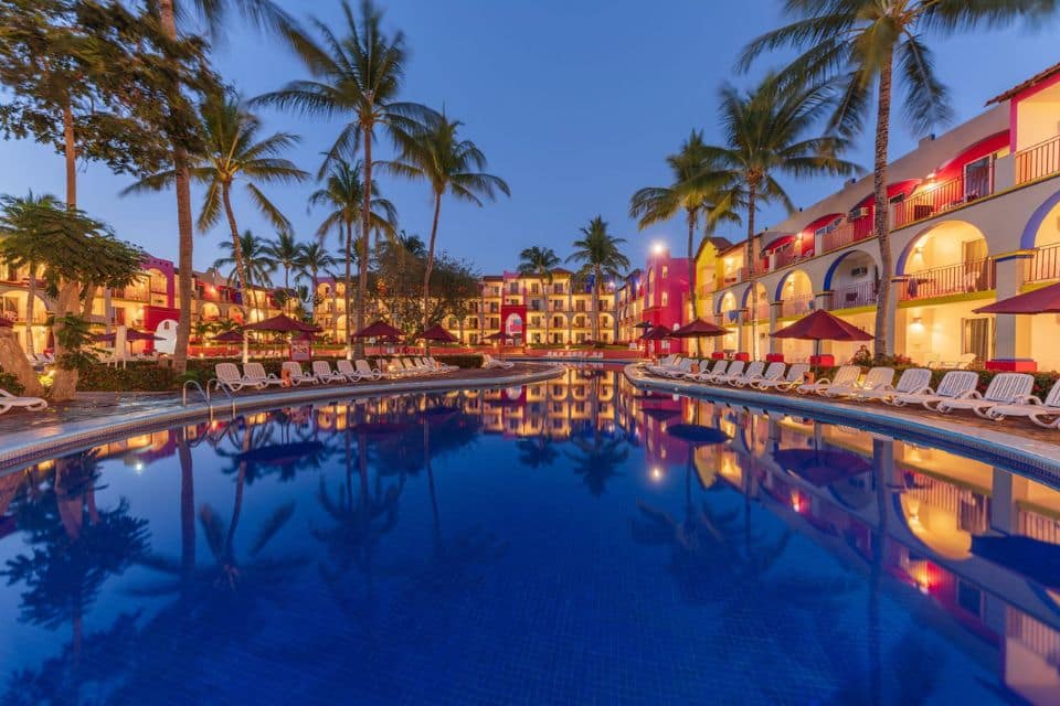 grand-decameron-complex-bucerias-6