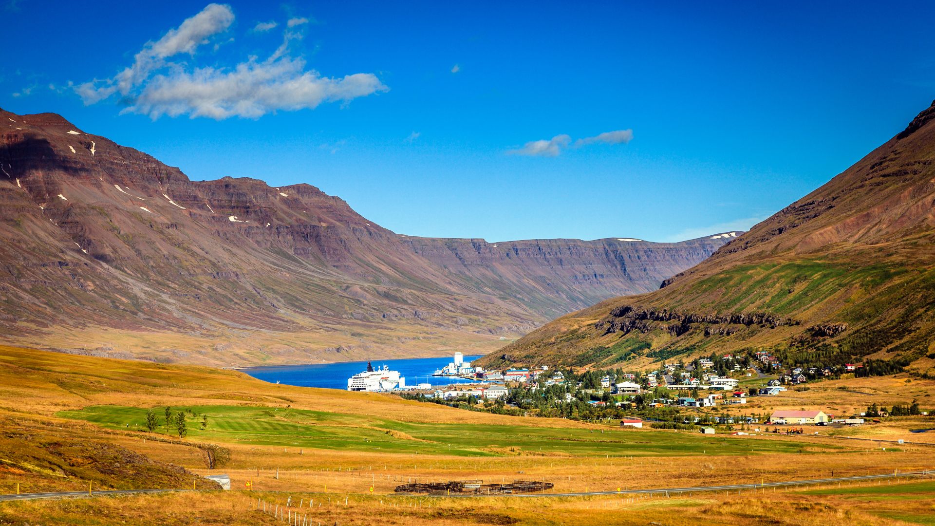tour-de-lislande-seydisfjordur