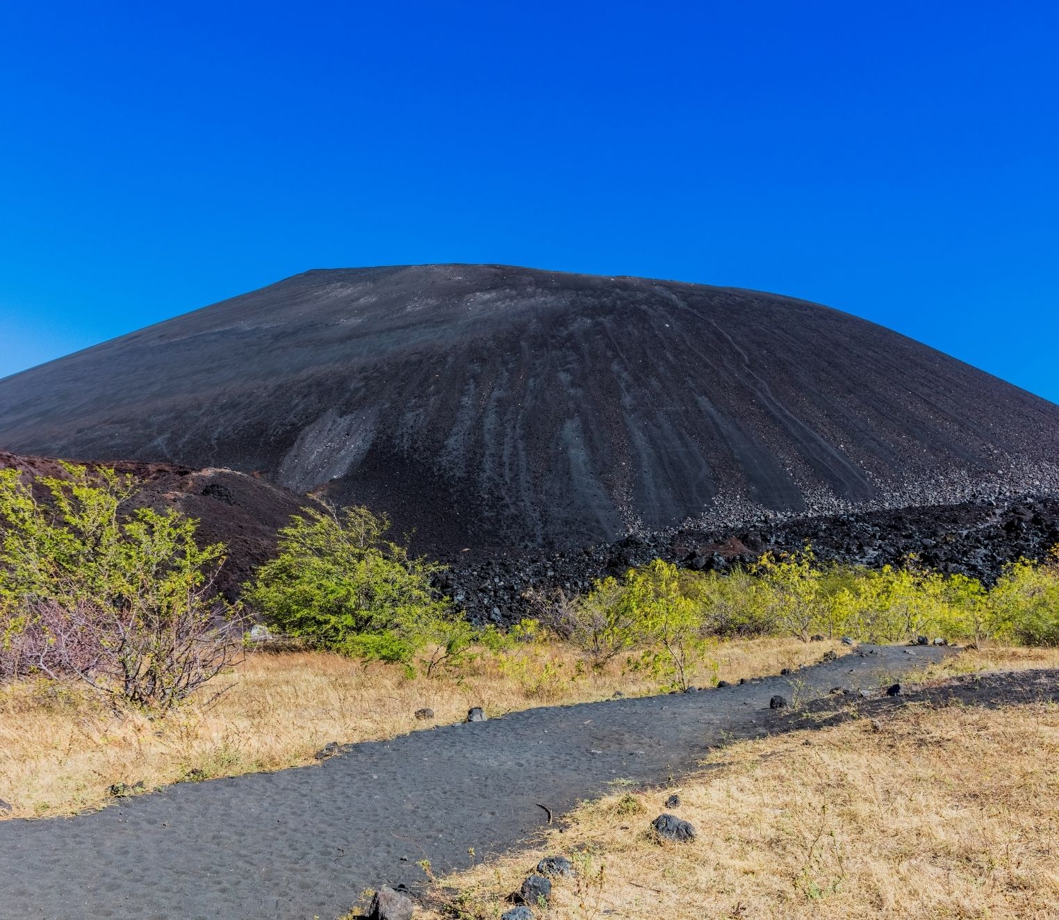 nicaragua-volcan-cerro-negro