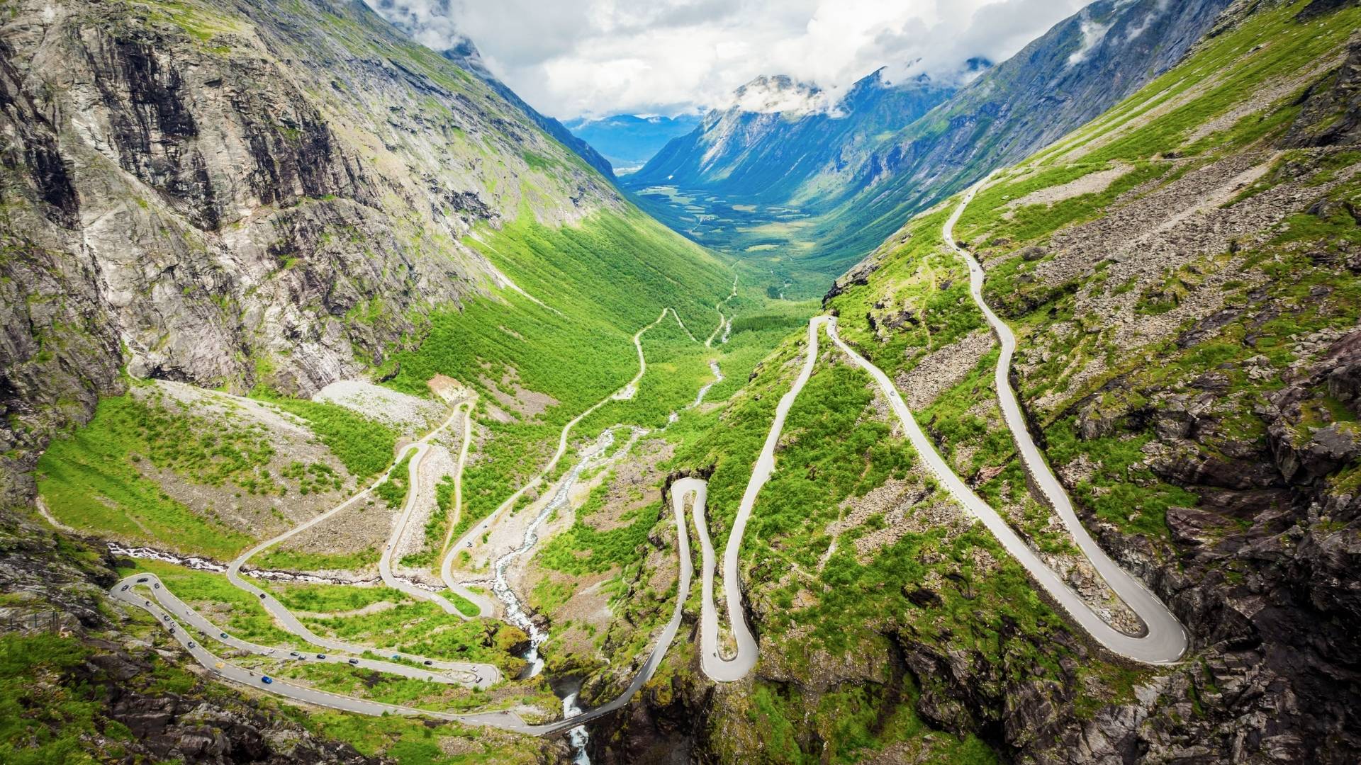 norvege-grandeur-nature-route-des-trolls