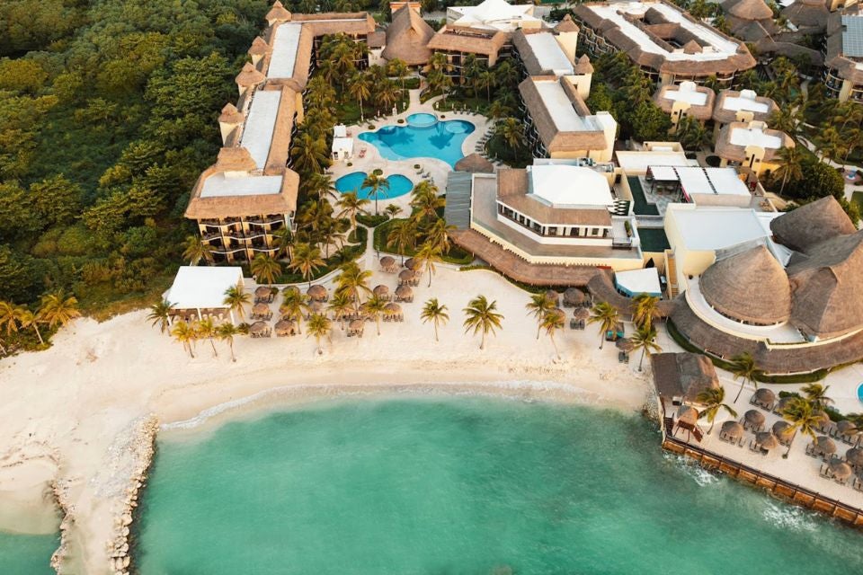 catalonia-yucatan-beach