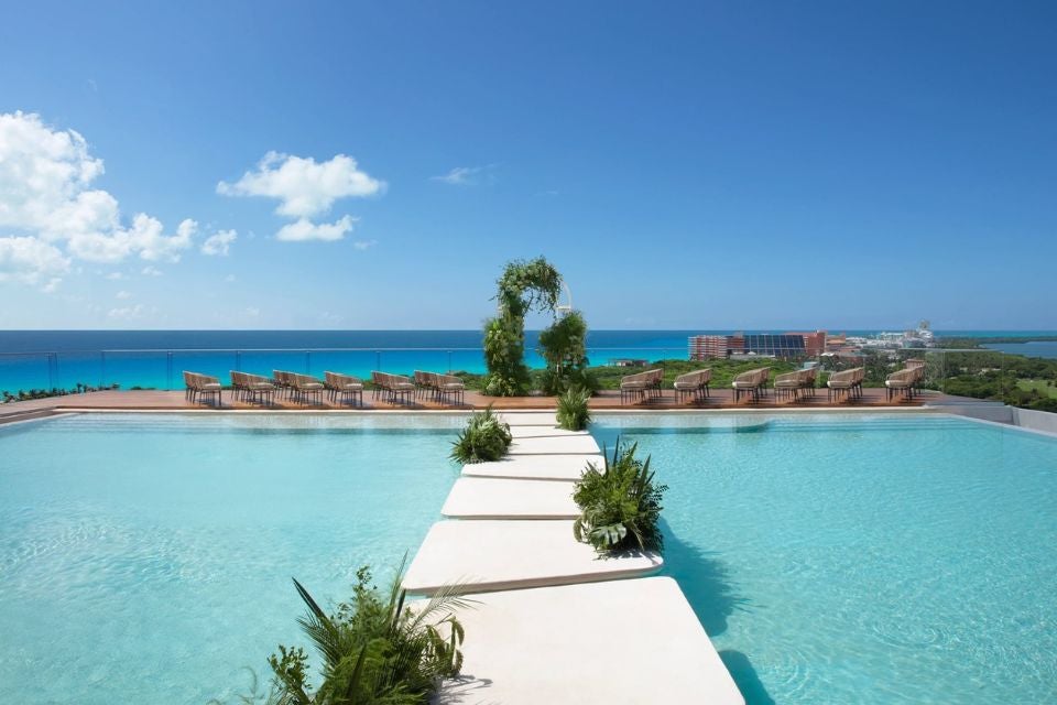 hyatt-vivid-grand-island-10