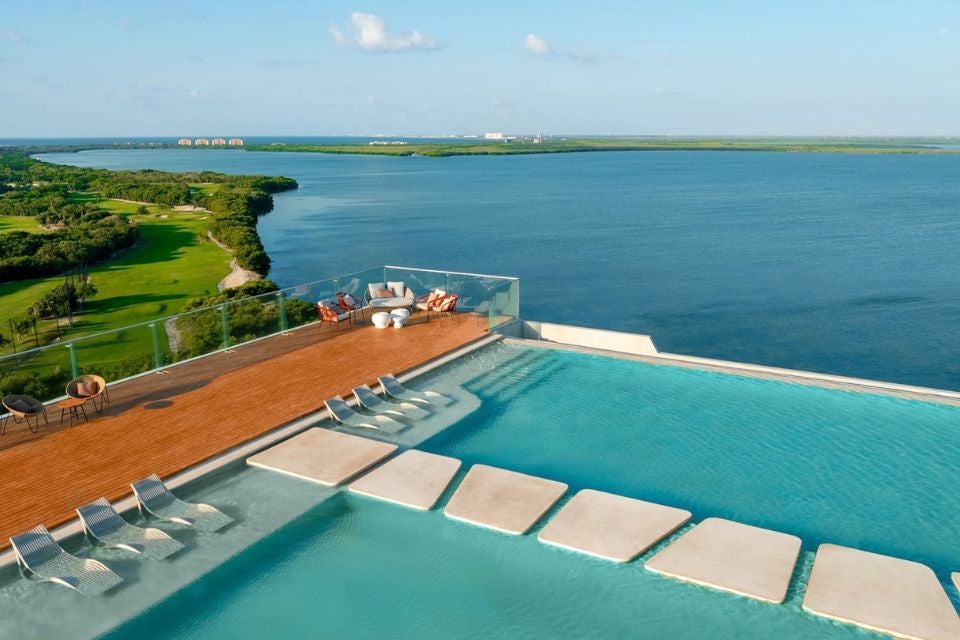 hyatt-vivid-grand-island-11