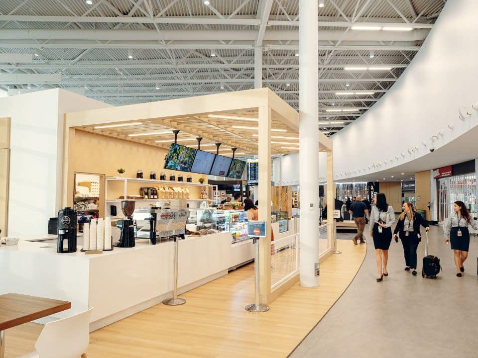 5-raisons-de-choisir-laeroport-international-jean-lesage-de-quebec-3