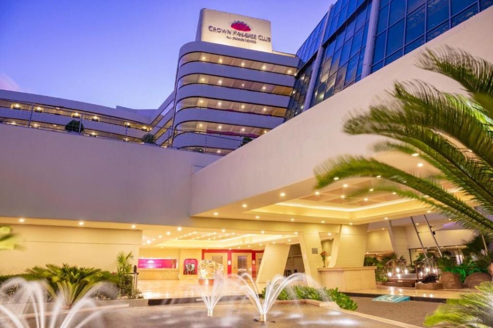 crown-paradise-club-cancun-3