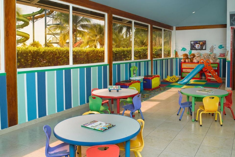 grand-decameron-panama-a-trademark-ai-rst-6