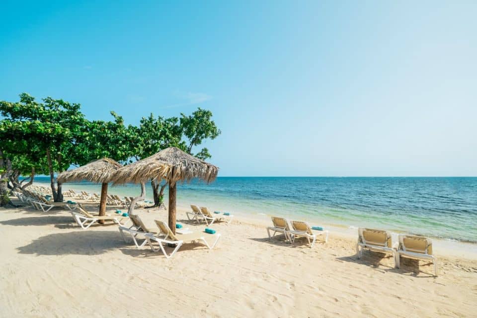 iberostar-waves-rose-hall-beach-3