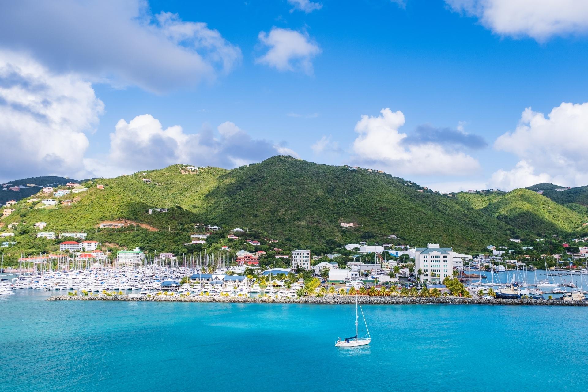 sejour-la-romana-et-croisiere-caraibes-de-lest-tortola-road-town